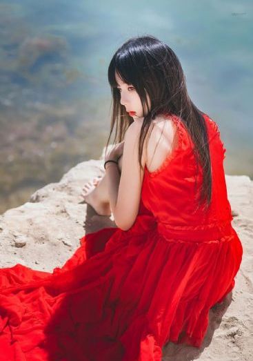 为丈夫升职漂亮妻子